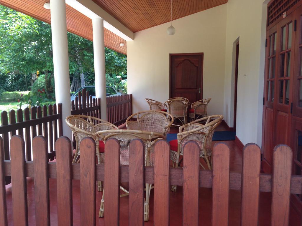 Alfred Colonial Bungalow & Spice Garden Kobbekaduwa Oda fotoğraf